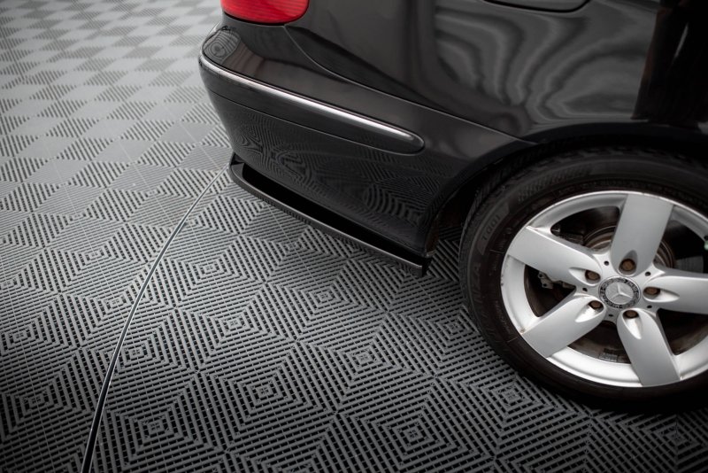 Maxton Heck Ansatz Flaps Diffusor V.2 für Mercedes-Benz CLK W209 schwarz Hochglanz ME-CLK-209-RSD2-G