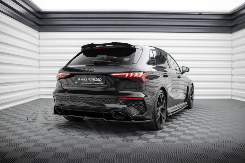 Maxton Mittlerer Cup Diffusor Heck Ansatz Audi RS3 Sportback 8Y schwarz Hochglanz AU-RS3-8Y-RD1-G