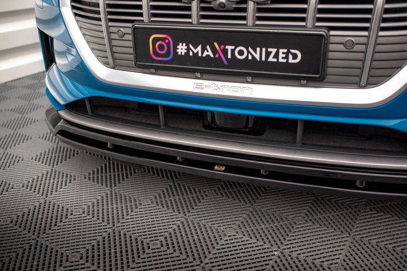 Maxton Front Ansatz V.2 für Audi e-tron schwarz Hochglanz AU-ETRON-1-FD2G+FD2R-G