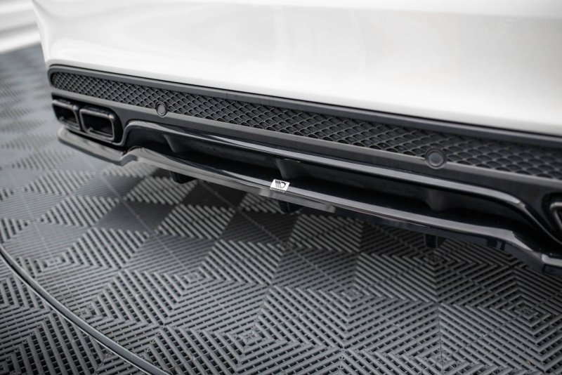 Maxton Mittlerer Cup Diffusor Heck Ansatz Mercedes-AMG C63 Limousine / Kombi W205 / S205 schwarz Hochglanz ME-C-205-63-RD1G+RD2-G