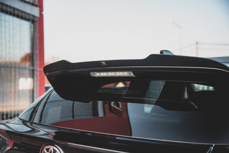 Maxton Spoiler CAP für Toyota GR Yaris Mk4 schwarz Hochglanz TO-YA-4-GR4-CAP1-G