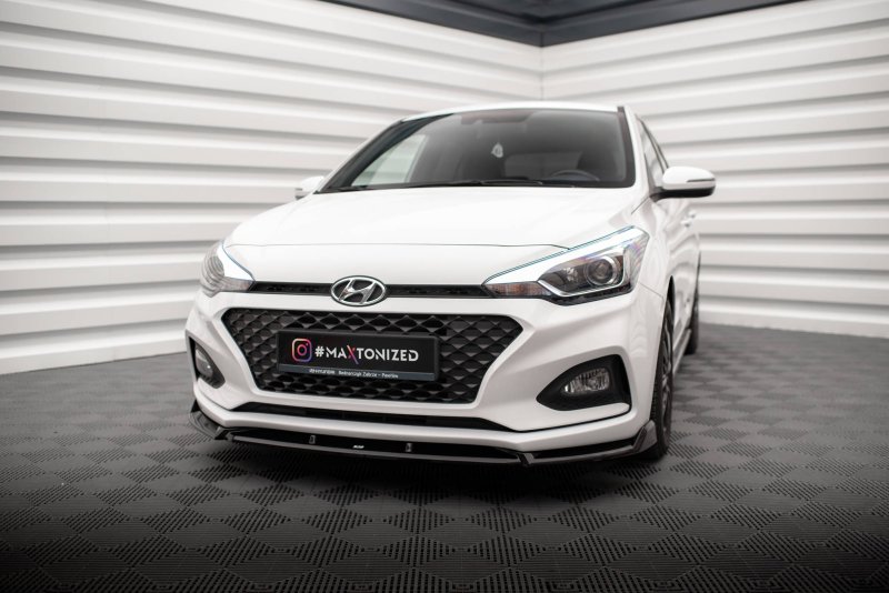 Maxton Front Ansatz V.2 für Hyundai I20 Mk2 Facelift schwarz Hochglanz HY-I20-2F-FD2-G