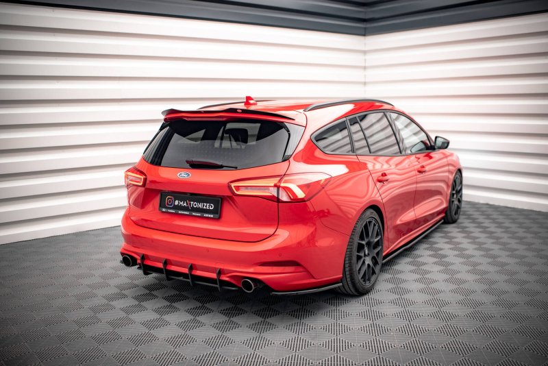 Maxton Street Pro Heckschürze Ford Focus Kombi ST Mk4 FOFO4STLINEESCNC-RS1B+BRBI
