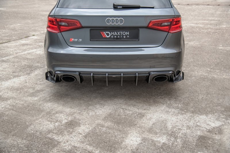 Maxton Racing Heck Ansatz Flaps Diffusor +Flaps für Audi RS3 8V Sportback schwarz Hochglanz AURS38VCNC-RSD1B+RSF1-G