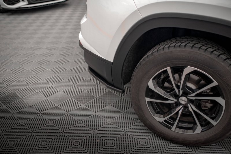 Maxton Heck Ansatz Flaps Diffusor für Volkswagen Atlas Cross schwarz Hochglanz VW-AT-1-CRS-RSD1-G