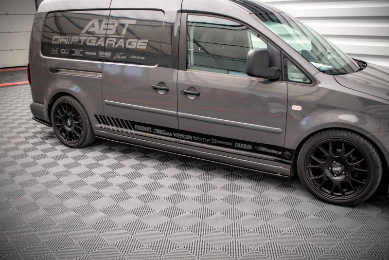 Maxton Seitenschweller Ansatz für Volkswagen Caddy Long Mk3 Facelift schwarz Hochglanz VW-CA-3F-L-SD1-G