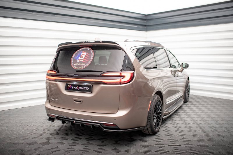 Maxton Spoiler CAP für Chrysler Pacifica Mk2 schwarz Hochglanz CHR-PA-2-CAP1-G
