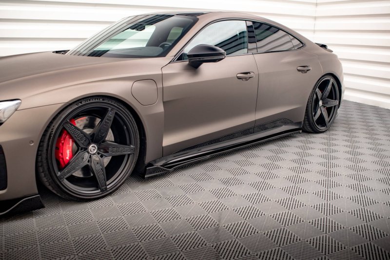 Maxton Seitenschweller Ansatz für V.2 für Audi e-Tron GT / RS GT Mk1 schwarz Hochglanz AU-ETRON-1-RS-SD2-G