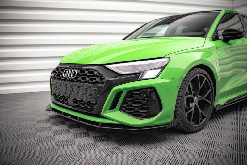 Maxton Front Flaps Audi RS3 8Y schwarz Hochglanz AURS38YCNC-FSF1-G