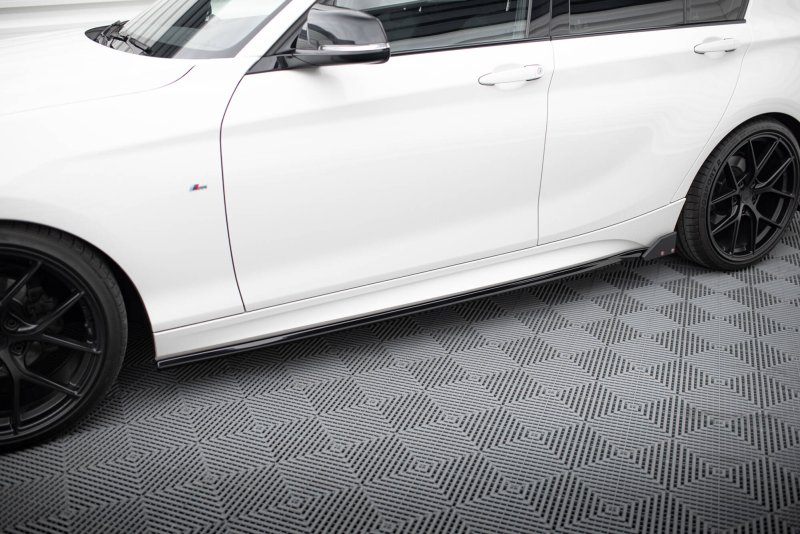 Maxton Seitenschweller Ansatz V.4 + Flaps BMW 1er M-Paket / M140i F20 Facelift BM-1-F20F-M-SD4G+SF1B