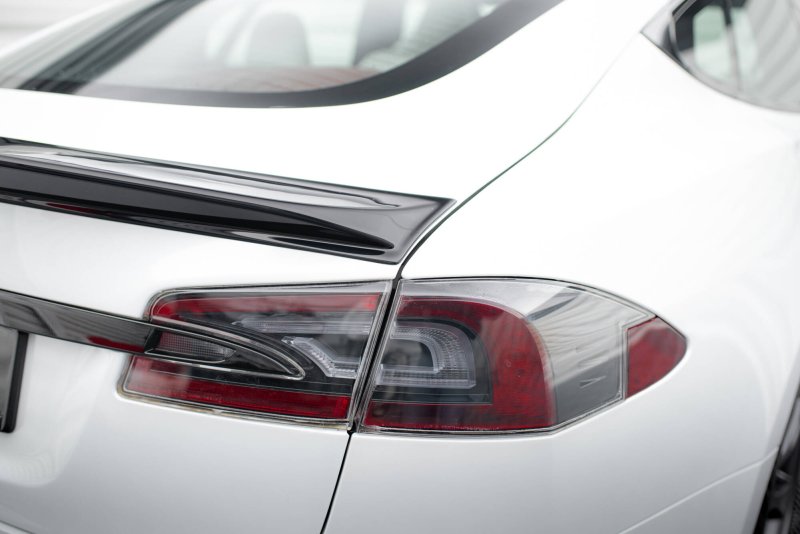 Maxton Spoiler CAP Abrisskante 3D Tesla Model S Plaid Mk1 Facelift schwarz Hochglanz TE-MODELS-1F2-PL-CAP3D1-G