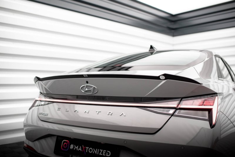 Maxton Spoiler CAP für Hyundai Elantra Mk7 schwarz Hochglanz HY-EL-7-CAP1-G
