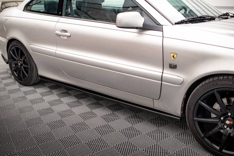 Maxton Seitenschweller Ansatz für Volvo C70 Mk1 schwarz Hochglanz VO-C70-1-SD1-G