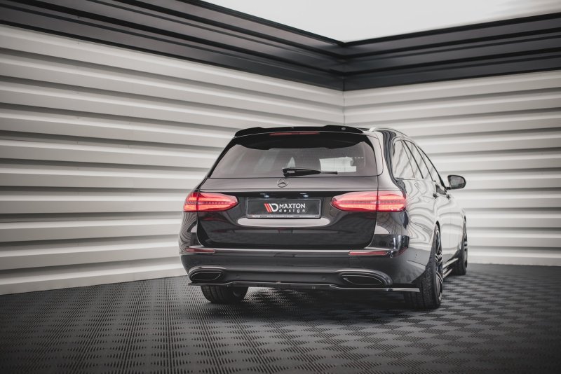 Maxton Mittlerer Diffusor Heck Ansatz für Mercedes-Benz E W213 schwarz Hochglanz ME-E-213-RD1-G