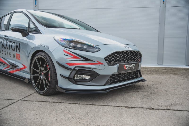 Maxton Racing Front Ansatz für passend für + Front Stoßstangen Racing Flaps passend für Ford Fiesta Mk8 ST / ST-Line schwarz Hochglanz FOFI8STCNC-FD1B+FSF1-G
