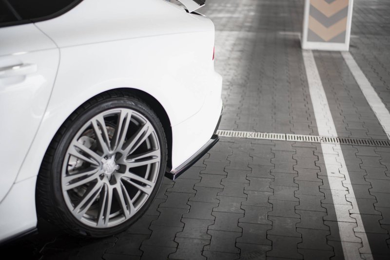 Maxton Heck Ansatz Flaps Diffusor V.2 Audi RS7 C7 schwarz Hochglanz AU-RS7-1F-RSD2-G