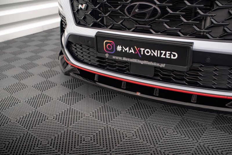 Maxton Front Ansatz V.1 für Hyundai Kona N Mk1 schwarz Hochglanz HY-KO-1-N-FD1-G
