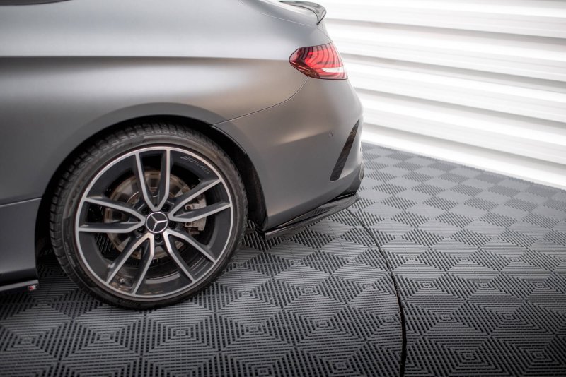 Maxton Mittlerer Cup Diffusor Heck Ansatz Mercedes-AMG C43 Coupe / Cabrio C205 Facelift / A205 Facelift schwarz Hochglanz ME-C-205F-43-C-RD1G+RD2-G