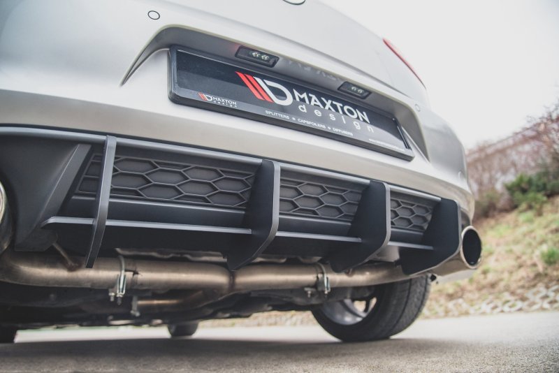 Maxton Diffusor Heck Ansatz für Heckschürze V.2 für VW Golf 7 GTI VWGO7GTICNC-RS2BRB