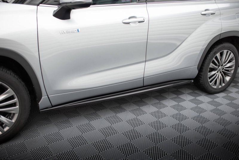 Maxton Seitenschweller Ansatz für Toyota Highlander Mk4 schwarz Hochglanz TO-HL-3-SD1-G