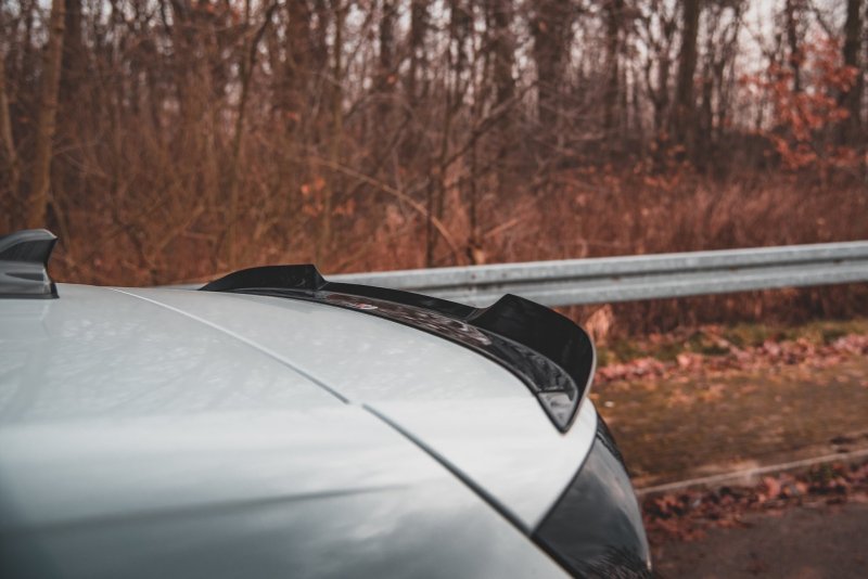 Maxton Spoiler CAP V.2 für Volkswagen Golf 8 GTI schwarz Hochglanz VW-GO-8-GTI-CAP2-G