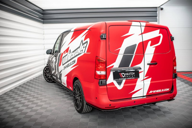 Maxton Mittlerer Diffusor Heck Ansatz DTM Look für Mercedes-Benz Vito W447 Facelift schwarz Hochglanz ME-VI-W447F-RD1G+RD2-G