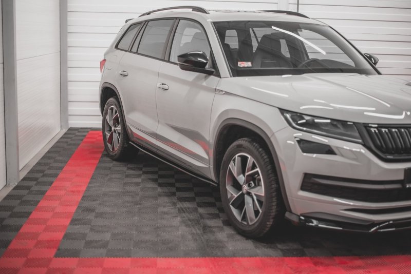 Maxton Seitenschweller Ansatz für Skoda Kodiaq Mk1 Sportline/RS schwarz Hochglanz SK-KO-1-SL-SD2-G