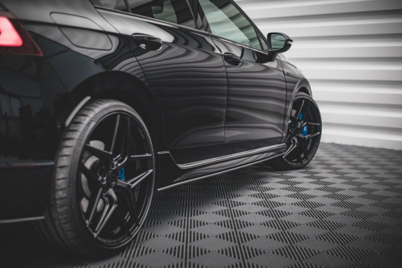 Maxton Street Pro Seitenschweller Ansatz für Volkswagen Golf R Mk8 VWGO8RCNC-SD1B