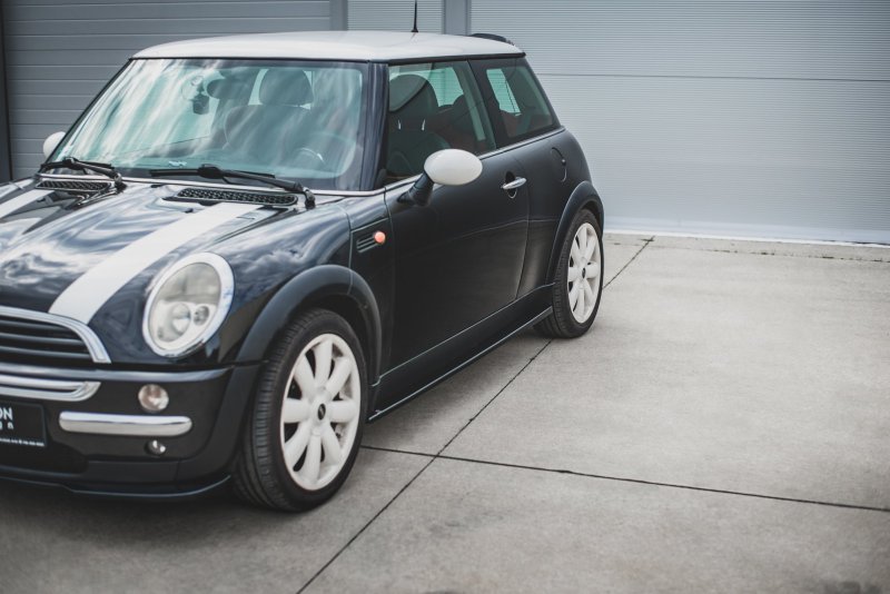 Maxton Seitenschweller Ansatz für Mini Cooper / One R50 schwarz Hochglanz MC-ONE-1-SD1-G