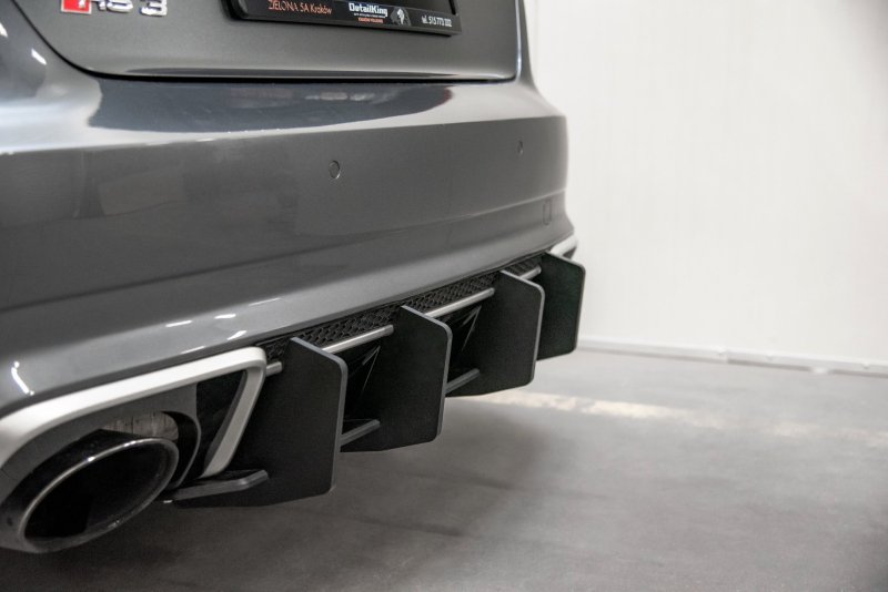 Maxton Racing Heckschürze V.2 für Audi RS3 8V Sportback AURS38VCNC-RS4B
