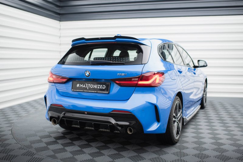 Maxton Spoiler CAP Abrisskante V.1 BMW 1er M-Paket F40 schwarz Hochglanz BM-1-40-M-CAP1-G