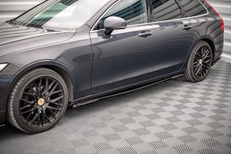 Maxton Seitenschweller Ansatz für Volvo V90 Mk2 schwarz Hochglanz VO-V90-2-SD1-G