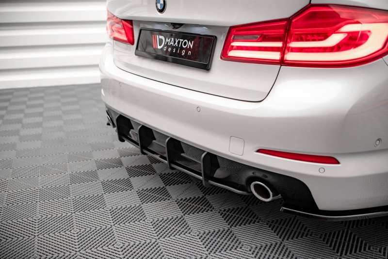 Maxton Street Pro Heckschürze für BMW 5er G30 BM5G30CNC-RS1BRB