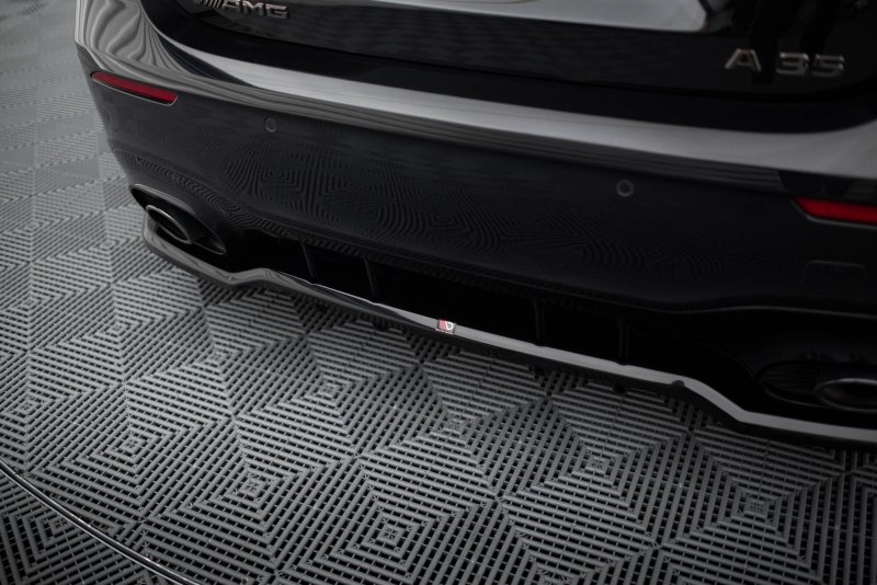 Maxton Mittlerer Cup Diffusor Heck Ansatz Mercedes-AMG A35 Hatchback W177 schwarz Hochglanz ME-A-177F-35-RD1G+RD2-G