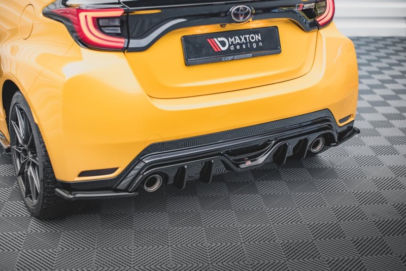 Maxton Heck Ansatz Flaps Diffusor V.3 für Toyota GR Yaris Mk4 schwarz Hochglanz TO-YA-4-GR4-RSD3-G