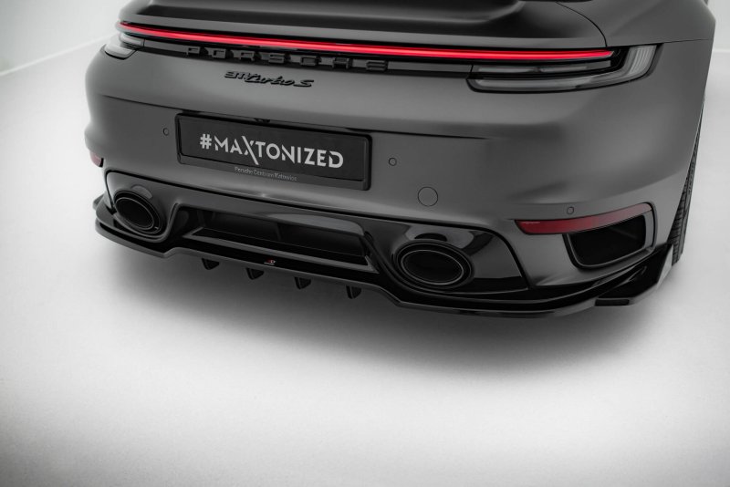 Maxton Mittlerer Cup Diffusor Heck Ansatz Porsche 911 Turbo S Sport Package 992 schwarz Hochglanz PO-911-992-TURBO-S-SPORT-RD1G+RD2-G