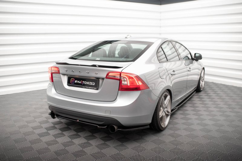 Maxton Heck Ansatz Flaps Diffusor für Volvo S60 R-Design Mk2 schwarz Hochglanz VO-S60-2-RDESIGN-RSD1-G