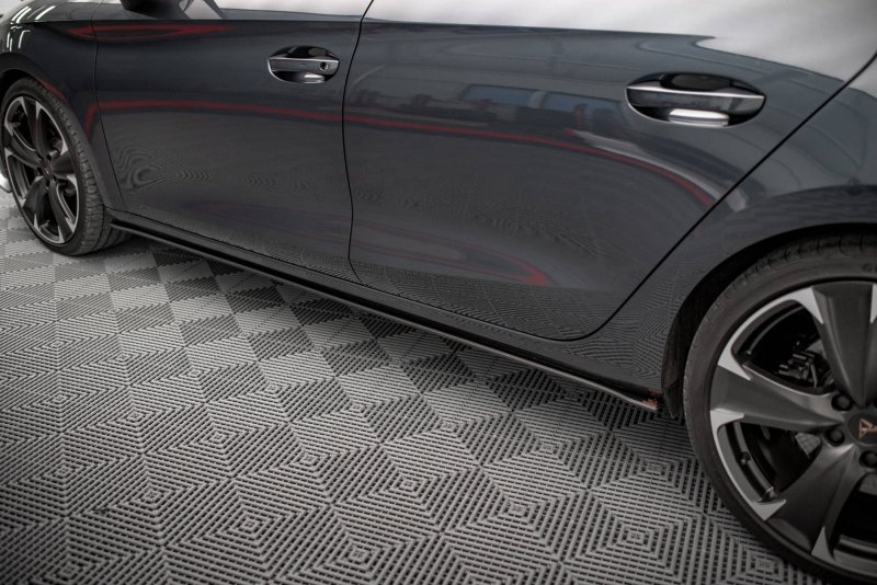 Maxton Street Pro Seitenschweller Ansatz für Cupra Leon CULE1CNC-SD1BRB