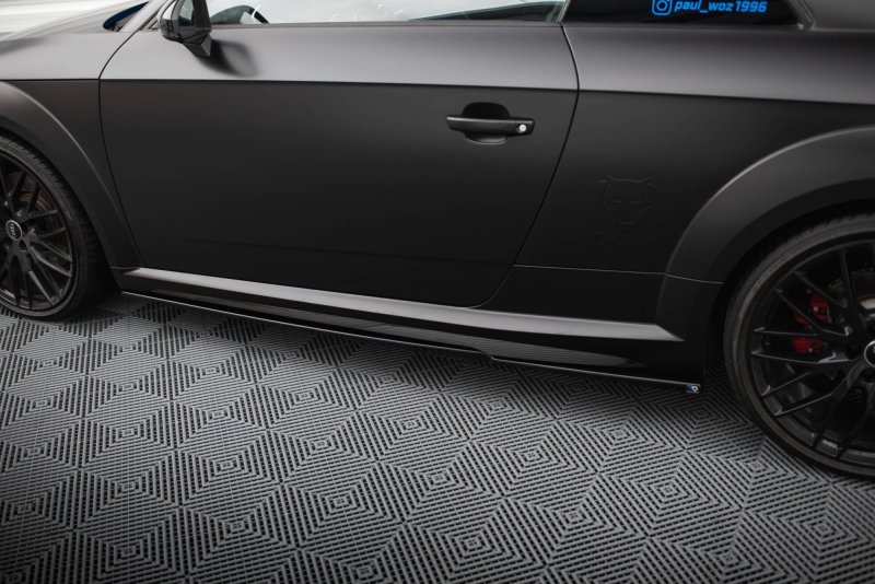 Maxton Seitenschweller Ansatz Audi TT S / TT S-Line 8S Facelift schwarz Hochglanz AU-TT-3F-S-SD1-G