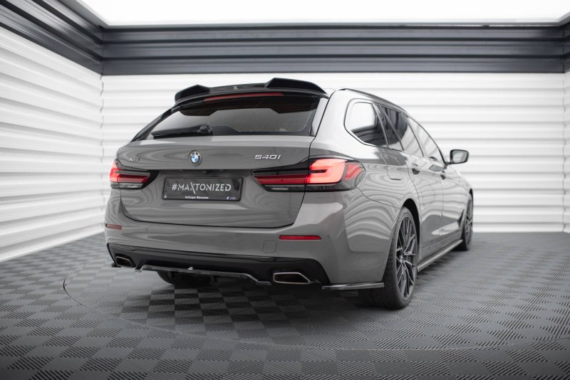 Maxton Spoiler CAP Abrisskante 3D V.1 BMW 5er Touring G31 schwarz Hochglanz BM-5-G31F-CAP1-G