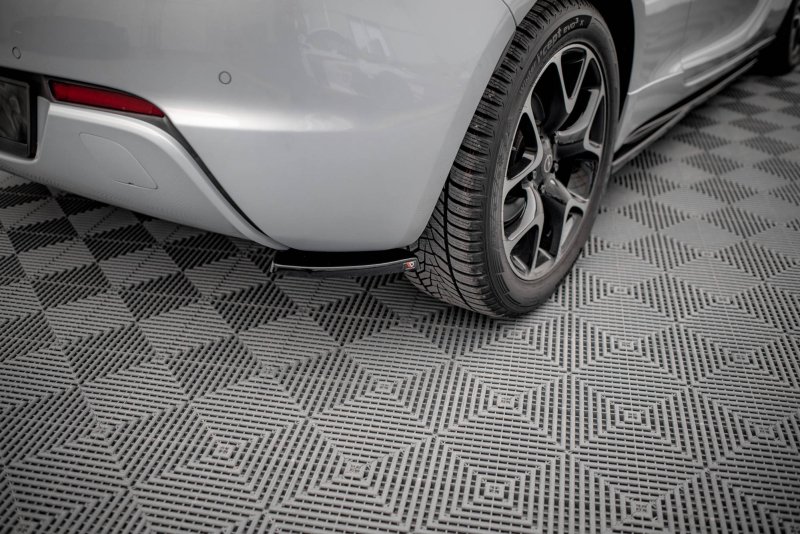 Maxton Heck Ansatz Flaps Diffusor für Opel Astra GTC OPC-Line J schwarz Hochglanz OP-AS-J-GTC-OPCLINE-RSD1-G