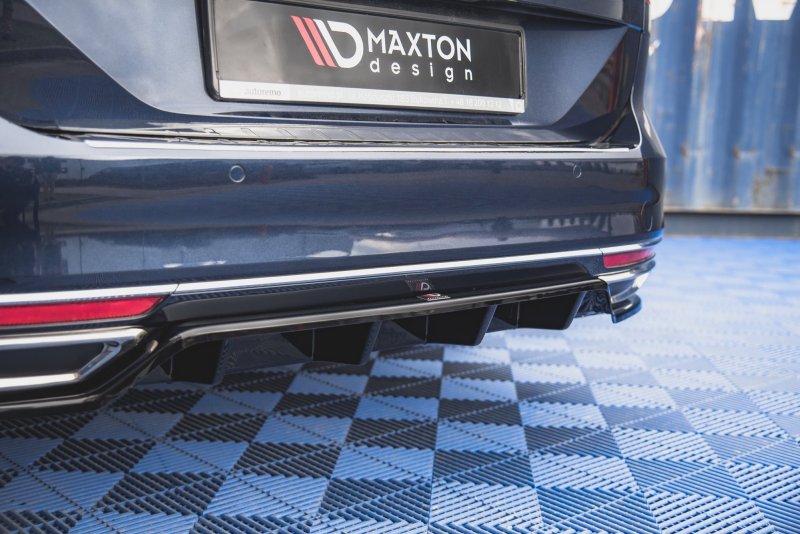 Maxton Mittlerer Diffusor Heck Ansatz DTM Look für Volkswagen Passat B8 schwarz Hochglanz VW-PA-B8-RD1G+RD2-G