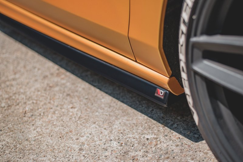 Maxton Seitenschweller Ansatz für V.5 Ford Focus ST / ST-Line Mk4 schwarz Hochglanz FO-FO-4-ST-SD2-G