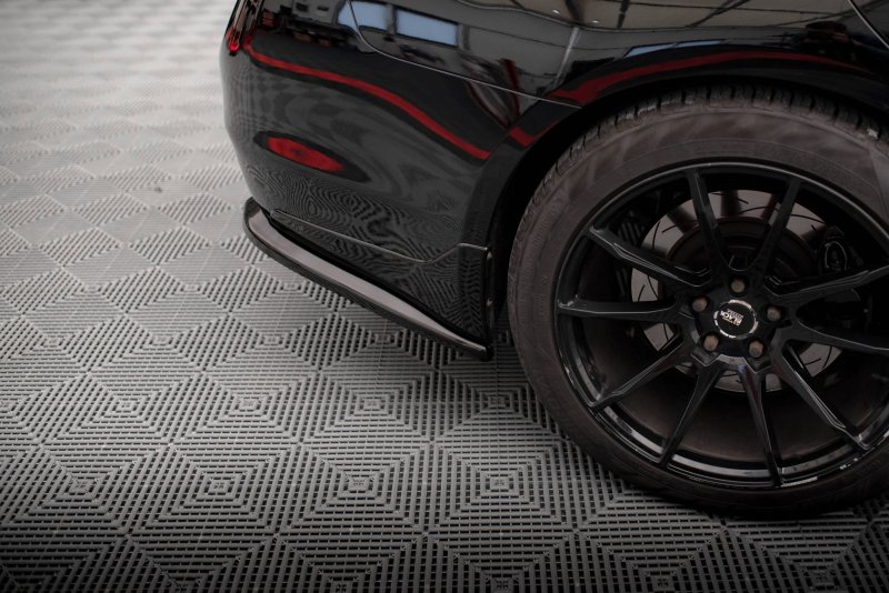 Maxton Heck Ansatz Flaps Diffusor für Infiniti Q50 S Mk1 schwarz Hochglanz IN-Q50S-1-RSD1-G