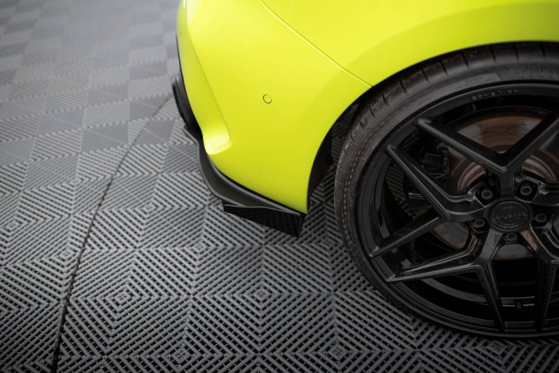 Maxton Street Pro Heck Ansatz Flaps Diffusor V.2 + Flaps V.2 BMW 1er F40 M-Paket / M135i schwarz Hochglanz BM140MPACKCNC-RSD2BRB+RSF2-G