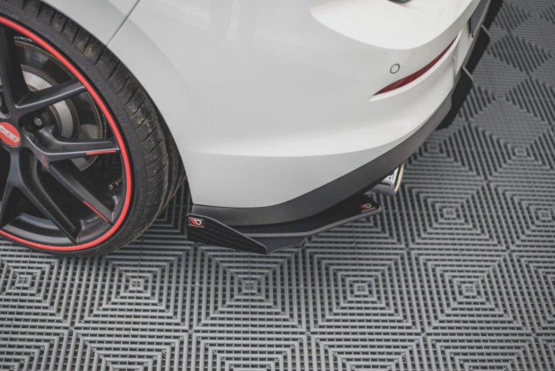 Maxton Racing Heck Ansatz Flaps Diffusor +Flaps für Volkswagen Golf 8 GTI schwarz Hochglanz VWGO8GTICNC-RSD1B+RSF1-G