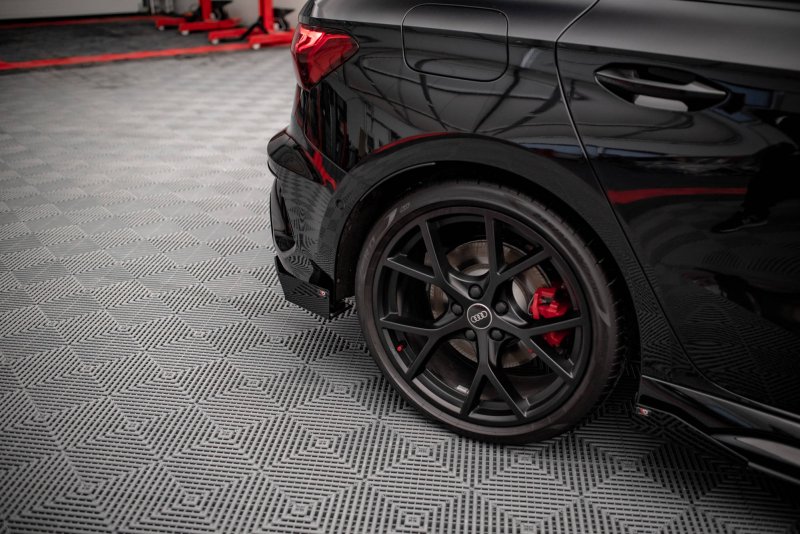 Maxton Street Pro Heck Ansatz Flaps Diffusor +Flaps für Audi RS3 Sportback 8Y schwarz Hochglanz AURS38YCNC-RSD1BRB+RSF1-G
