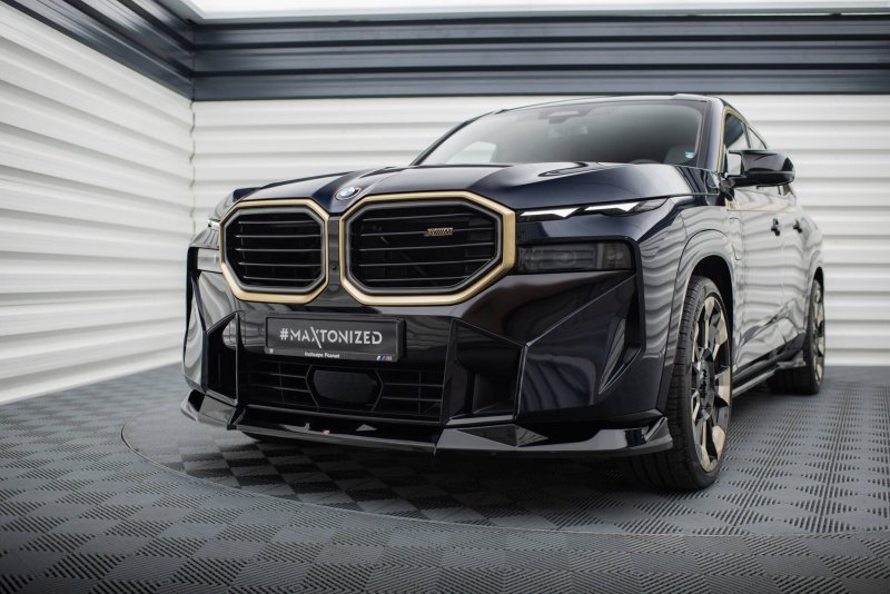 Maxton Front Ansatz V.2 BMW XM G09 schwarz Hochglanz BM-XM-1-FD2-G