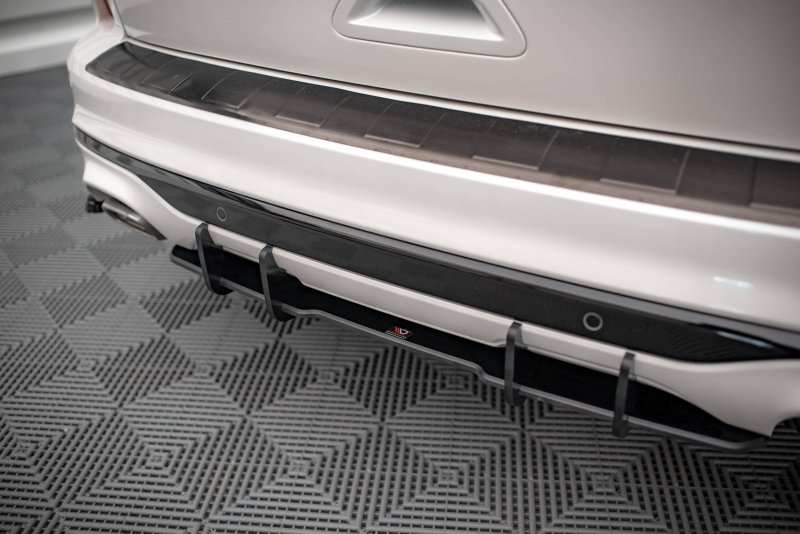 Maxton Street Pro Heckschürze für Ford Kuga ST-Line Mk3 FOKU3STLINECNC-RS1B+BRBI