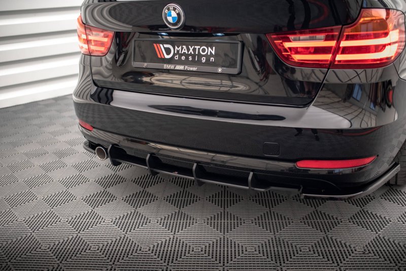 Maxton Street Pro Heckschürze für BMW 3er GT F34 BM334GTCNC-RS1B+BRBI